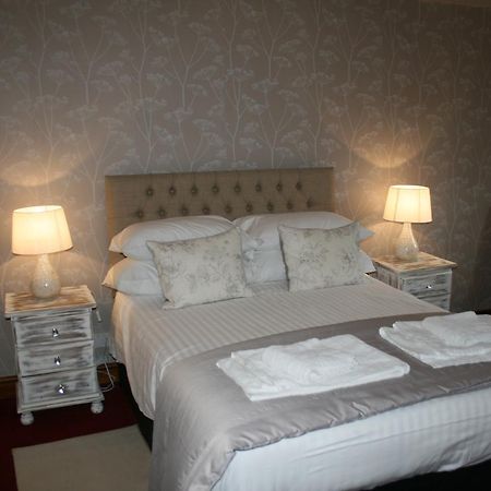 The Talbot Inn Much Wenlock Eksteriør billede