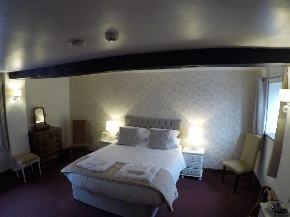 The Talbot Inn Much Wenlock Eksteriør billede