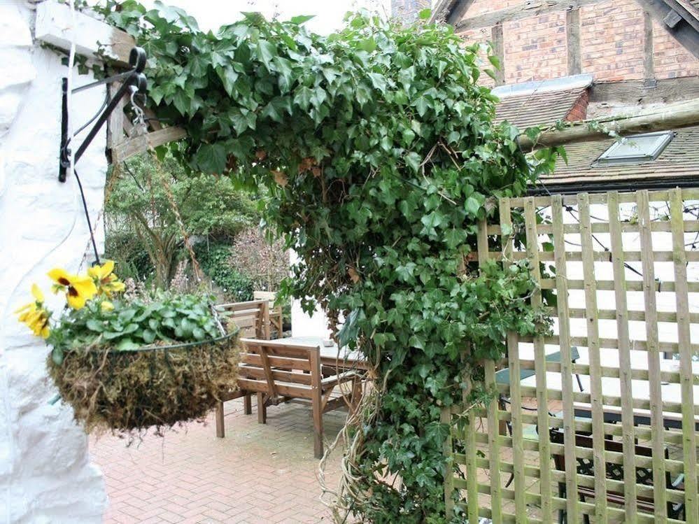 The Talbot Inn Much Wenlock Eksteriør billede