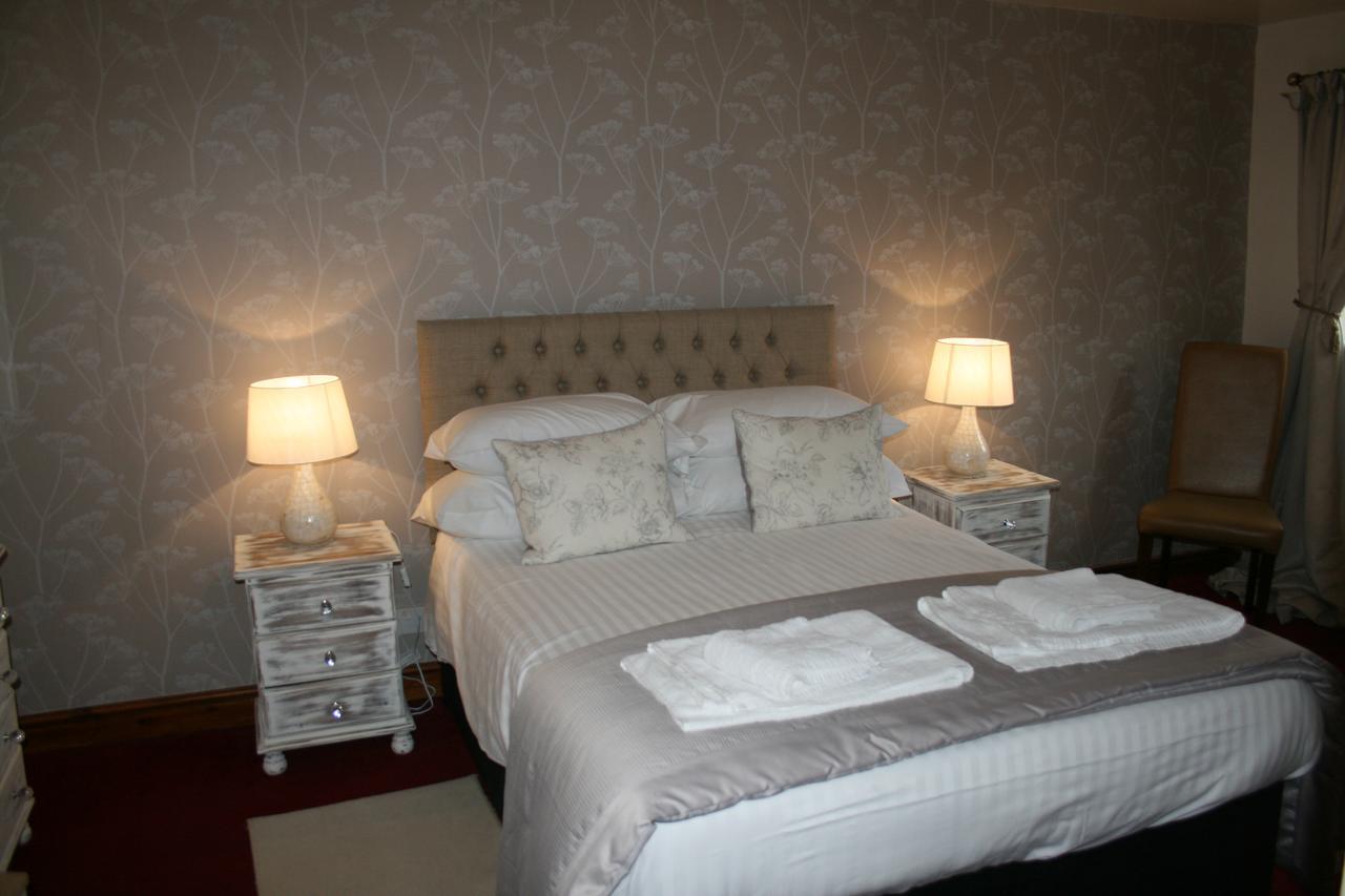 The Talbot Inn Much Wenlock Eksteriør billede