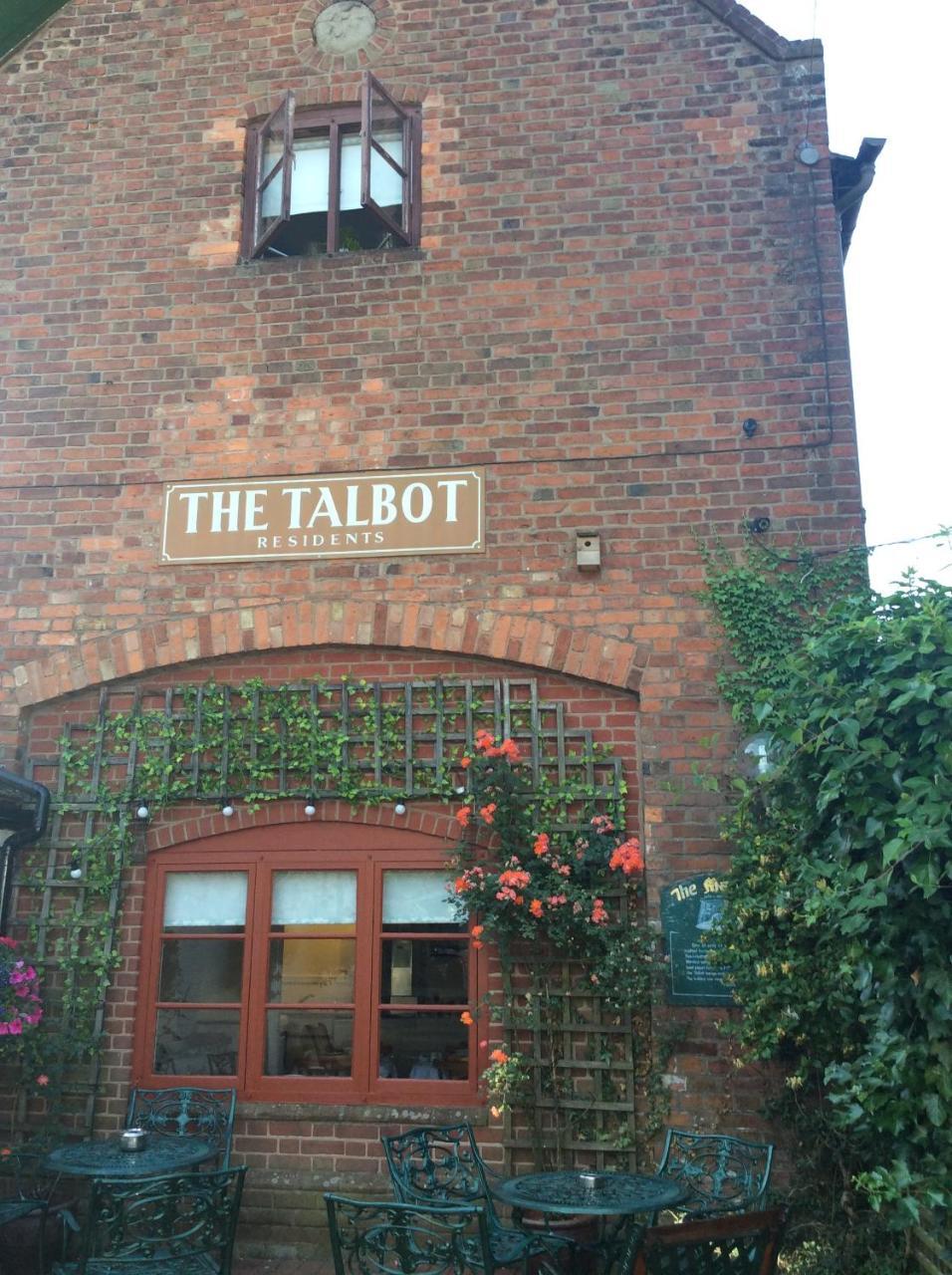 The Talbot Inn Much Wenlock Eksteriør billede